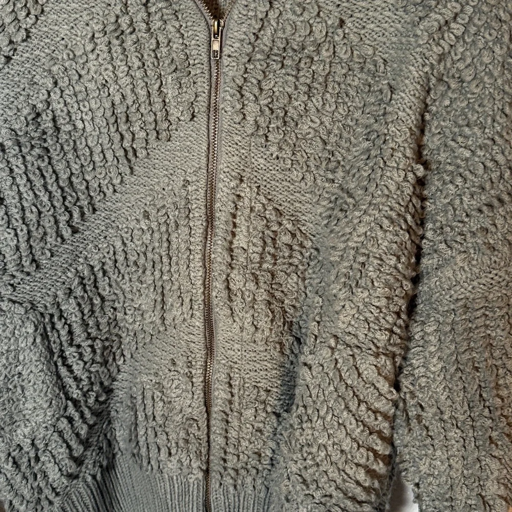 Anthropologie POL Gray Loop Knit Full Zip Cardigan Sweater Size Large
